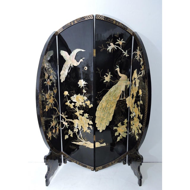 Round Oriental Chinese Four Panel Mother of Pearl and Black Lacquer