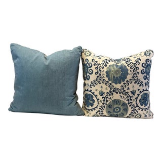Custom Contemporary Floral Linen Feather/Down Pillows - a Pair For Sale