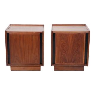 Vintage Mid-Century Modern 1960s Pair Dillingham "Esprit' Walnut Nightstands Designed by Merton Gershun For Sale