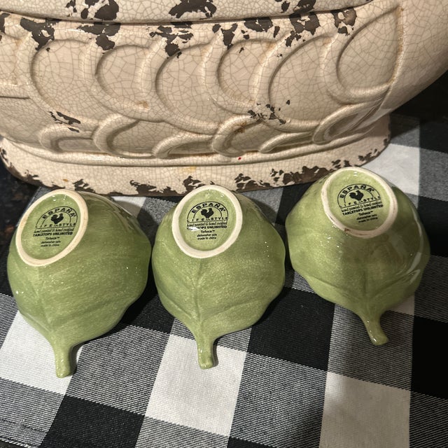 Avocado Ceramic Avocado Green Snack Bowls. ESPANA/life Style. For Sale - Image 8 of 8