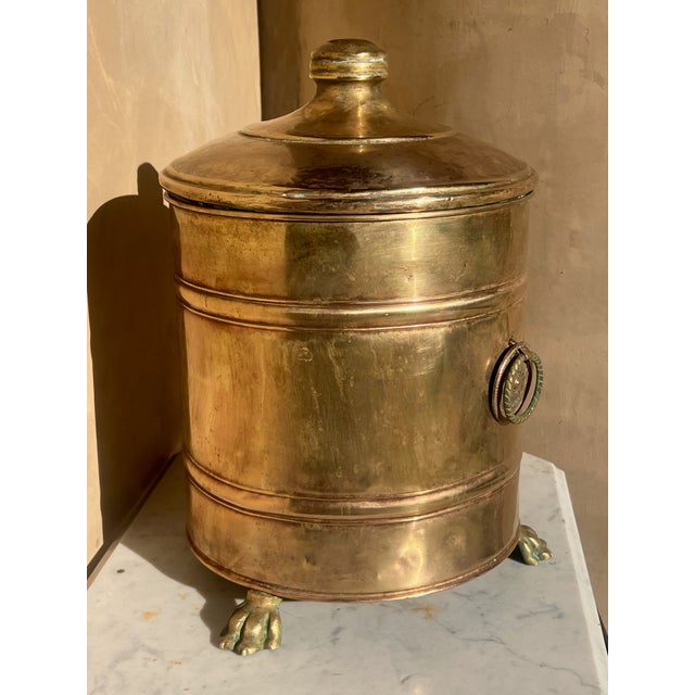 Brass 19th Century Copper Coal Lidded & Footed Bucket With Insert For Sale - Image 8 of 11