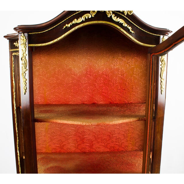 Antique 19th Century French Vitrine Display Cabinet by Vernis Martin For Sale - Image 13 of 18