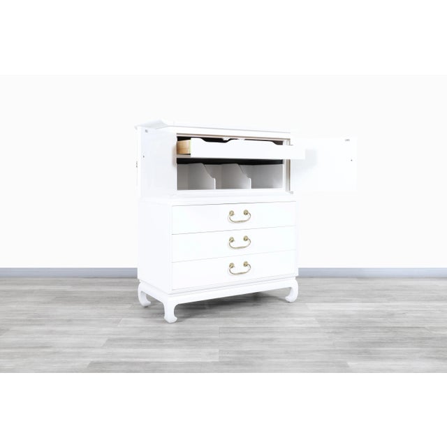 Vintage Hollywood Regency Asian-Inspired White Lacquered Highboy Dresser For Sale - Image 4 of 10