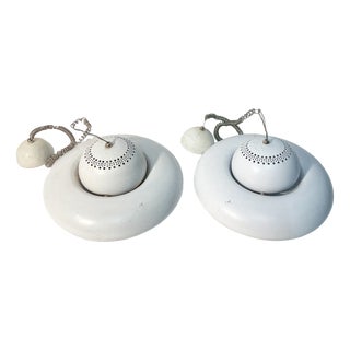 Fior di Loto Pendant Lamps in White Lacquered Metal by Afra & Tobia Scarpa for Flos, 1960s, Set of 2 For Sale