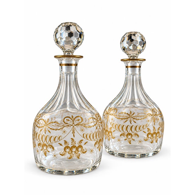 Mid 20th Century Pair of Hand-Painted Crystal Decanters With Faceted Stoppers For Sale - Image 5 of 5