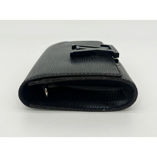 Louis Vuitton Louis Vuitton Black Epi Louise Strap PM Bag For Sale - Image 4 of 10