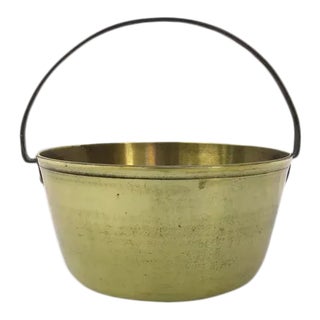 19th Century Cast and Spun Heavy Brass Preserve Pan M.1381 For Sale