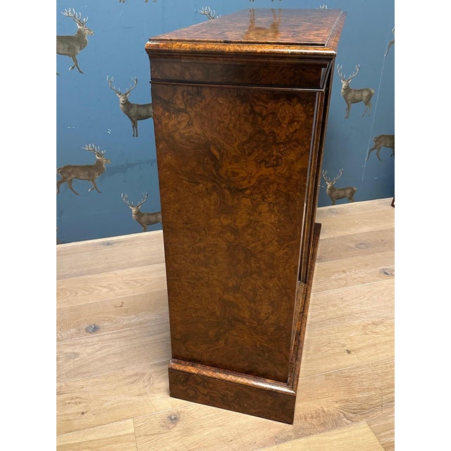Small Antique Bookcase in Walnut, 1890s For Sale - Image 12 of 17