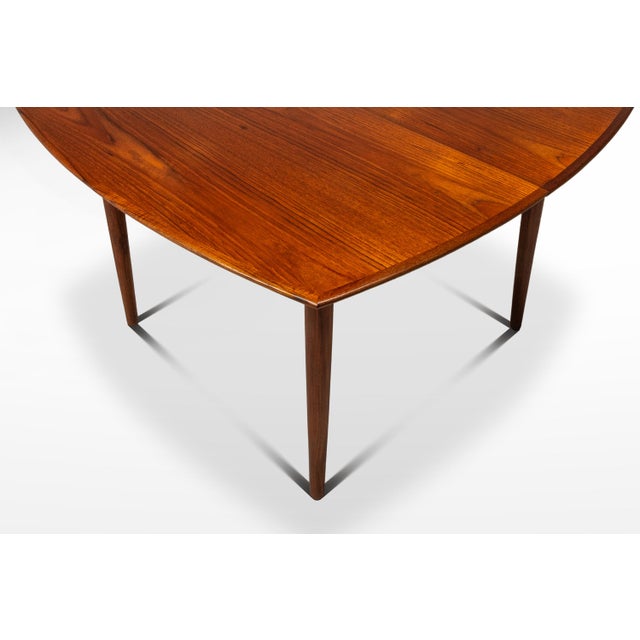 Danish Mid-Century Modern Extension Dining Table in Teak Attributed to Harry Østergaard for Randers Møbelfabrik, Denmark, C. 1960s For Sale - Image 9 of 17