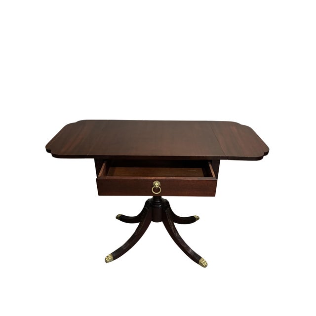 Antique English Regency Style Mahogany Drop Leaf Pedestal Side Table With Drawer For Sale - Image 4 of 10