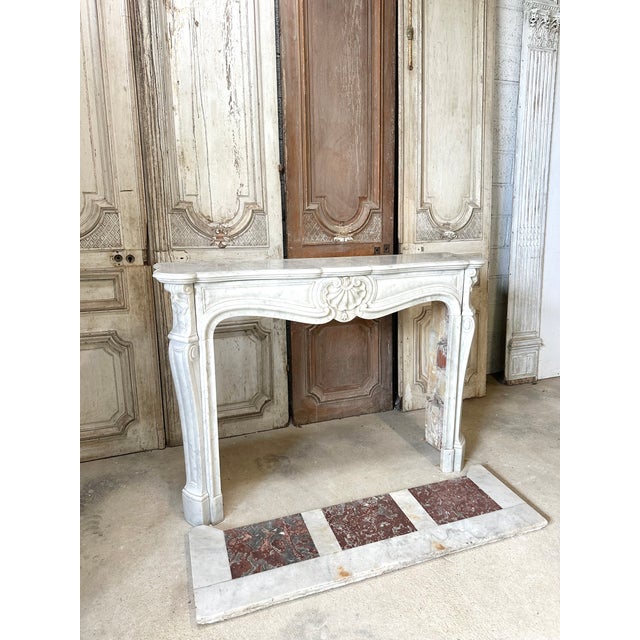 Louis XV Style White Marble Fireplace, 19th Century For Sale - Image 15 of 18
