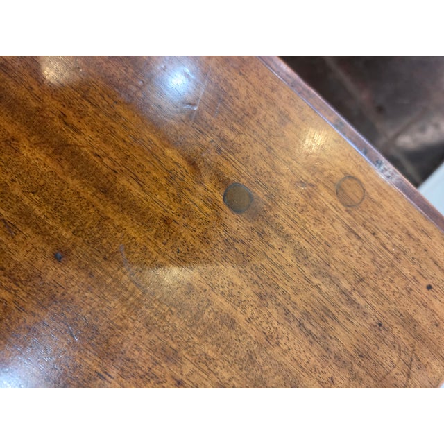 Brown 18th Century Drop Leaf Gate Leg Brown Mahogany Small Table William & Mary For Sale - Image 8 of 18