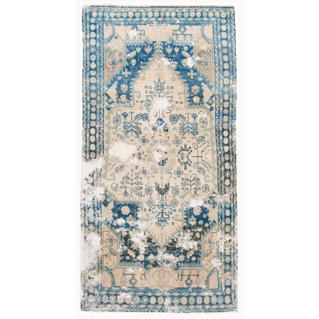 Early 20th Century Antique Shabby Chic Persian Heriz Ivory and Blue Handmade Medallion Wool Rug For Sale - Image 9 of 9
