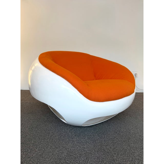 1970s Pair of Fiberglass Pod Armchairs by Mario Sabot, Italy, 1970s For Sale - Image 5 of 15