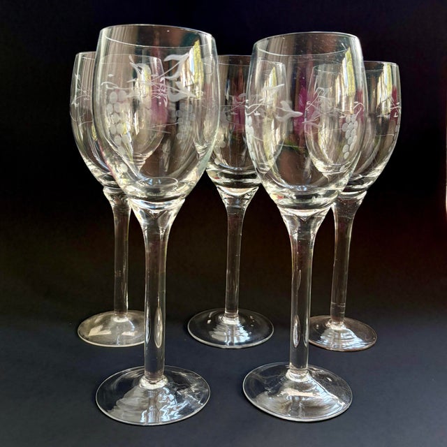 Vintage Handmade Etched Grapevine Tulip-Stem Wine Glasses – Set of 5 For Sale - Image 4 of 11