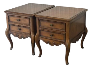 Late 20th Century Thomasville Louis XV End Tables / Nightstands