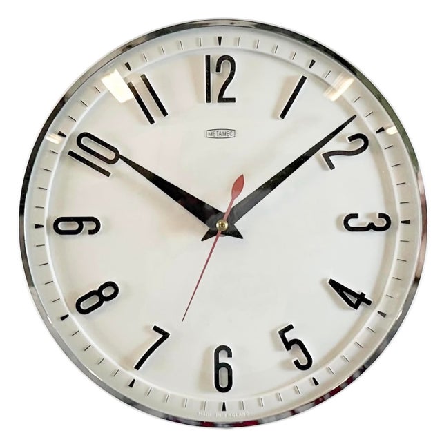 Vintage White Electric Wall Clock from Metamec, 1970s For Sale - Image 17 of 17