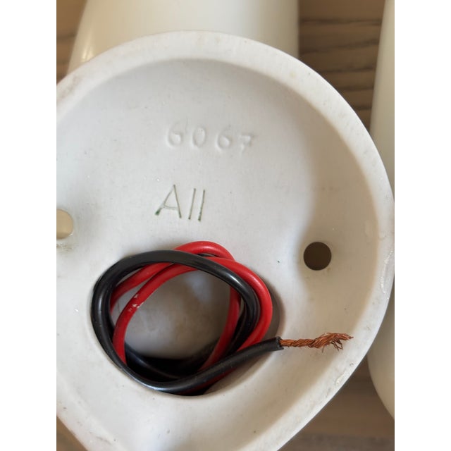 Wilhelm Wagenfeld Model 6067 Sconces in Ceramic by Wilhelm Wagenfeld for Lindner, 1958, Set of 2 For Sale - Image 4 of 12