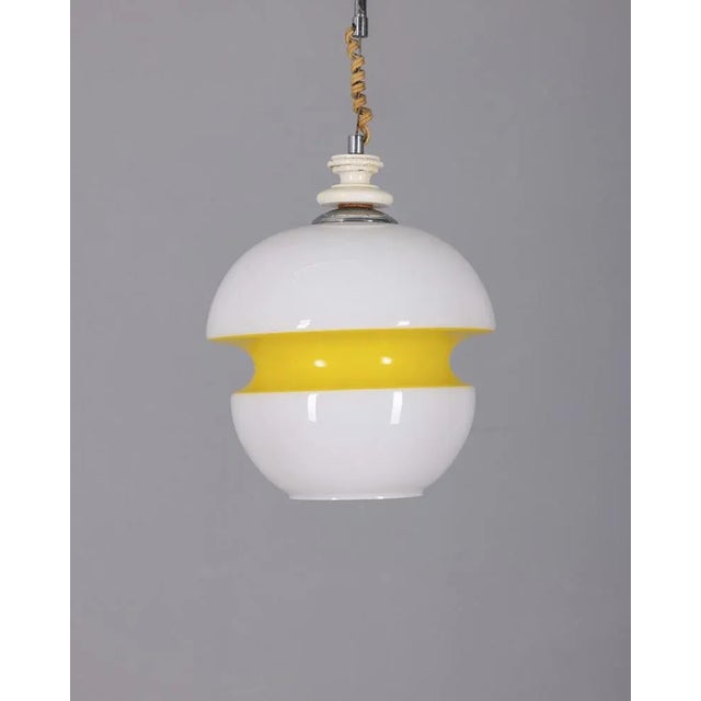 Mid-Century Modern Vintage White and Yellow Glass Pendant, Italy, 1970s For Sale - Image 3 of 8
