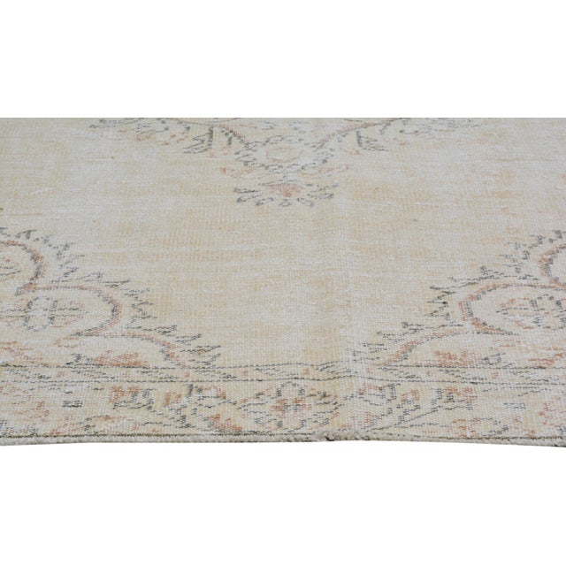 Vintage Turkish Anatolian Hand Knotted Wool Rug, 6'1"x9'7" For Sale - Image 4 of 6