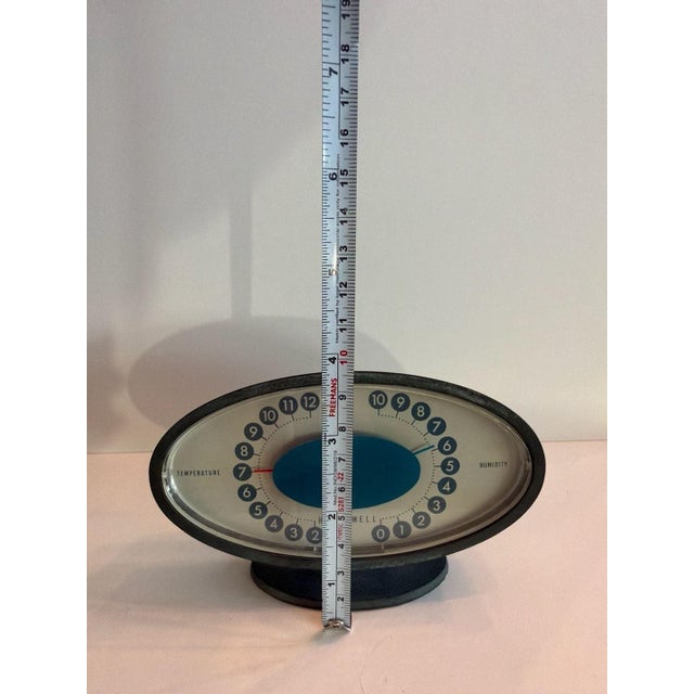 Vintage Honeywell Climate Eye Desktop Temperature and Humidity Gauge For Sale - Image 10 of 10