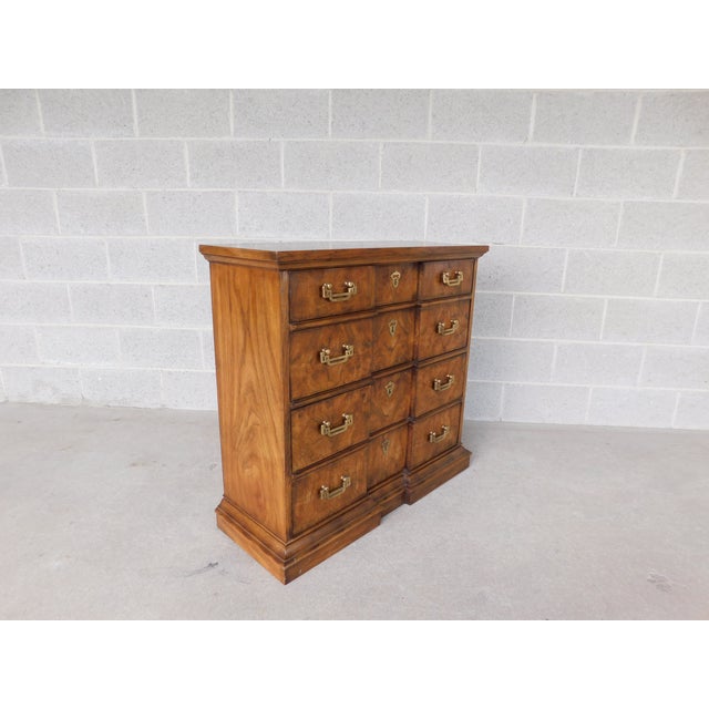 Drexel Heritage Et Cetera Georgian Style Burl Walnut Console Chest 33.5"W x 13"D Et Cetera Georgian Style with Walnut Burl...