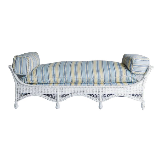 White Wicker Daybed For Sale