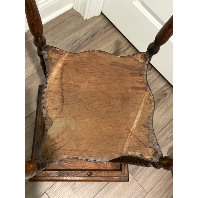 Antique Victorian Quartersawn Tiger Oak Parlor Table With Barley Twist Legs, Circa 1890s For Sale - Image 4 of 8