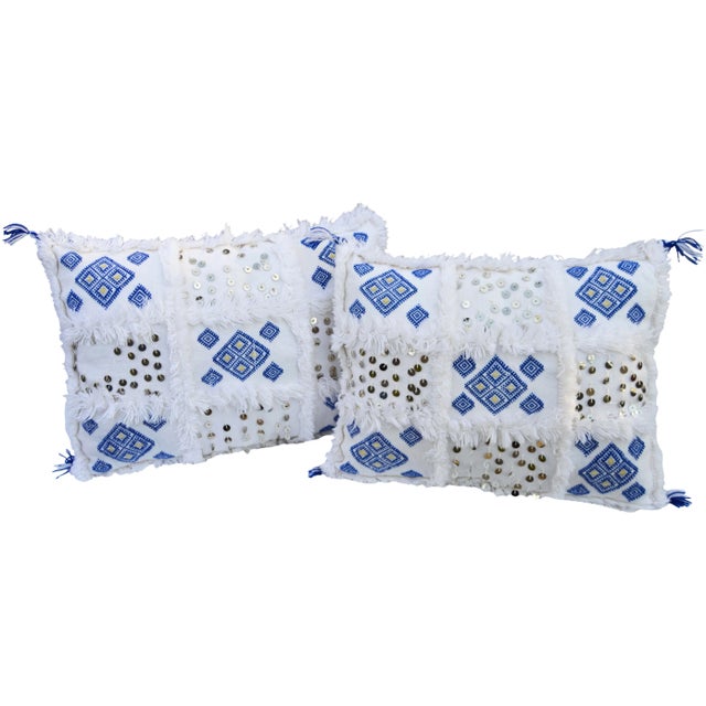 Farmhouse Vintage Blue Berber Diamond-Patterned Pillows - Set of 2 For Sale - Image 3 of 11