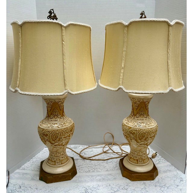 Midcentury Asian Chinoiserie Pair of Pottery Table Lamps -Set of Two For Sale - Image 4 of 12