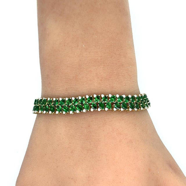 Tsavorite Diamond 14k Yellow Gold Leaf Motif Flexible Tennis Bracelet For Sale - Image 4 of 4
