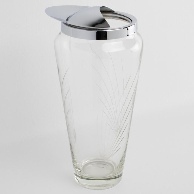 Mid-Century Blown Glass and Chrome Bar Cocktail Martini Pitcher, Circa 1950 For Sale - Image 10 of 13