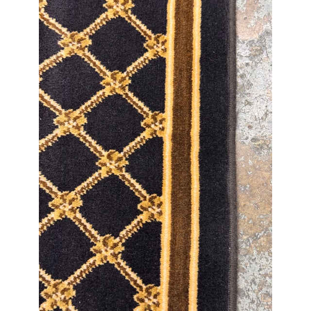 2ft 7in × 9ft 6in Karastan Wool Runner Rug For Sale In San Francisco - Image 6 of 12
