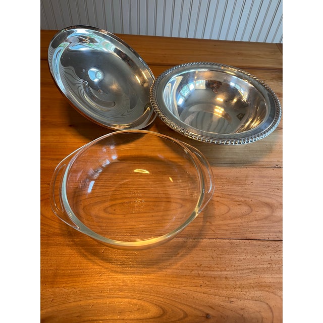 Metal 1960s Wm Rogers Mid-Century Round Silver Plated Casserole Dish With Original Pyrex Insert For Sale - Image 7 of 8