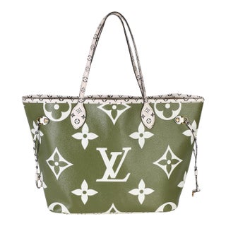 Kaki Monogram Giant Neverfull MM For Sale