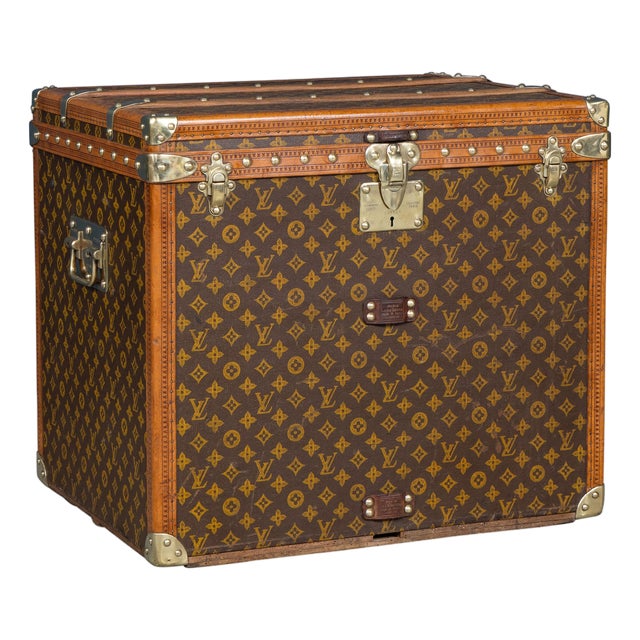Antique Hat Trunk in Monogram Canvas from Louis Vuitton, France, 1910 For Sale