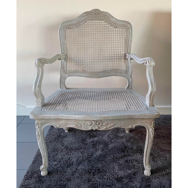 Vintage Minton-Spidell Louis XV Cane Fauteuil in Old Grey Finish For Sale - Image 9 of 11