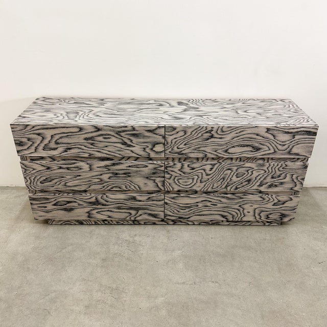 Vintage 6-Drawer Dresser – Postmodern Memphis Style, Ettore Sottsass Style 1980s Retro For Sale In Palm Springs - Image 6 of 11