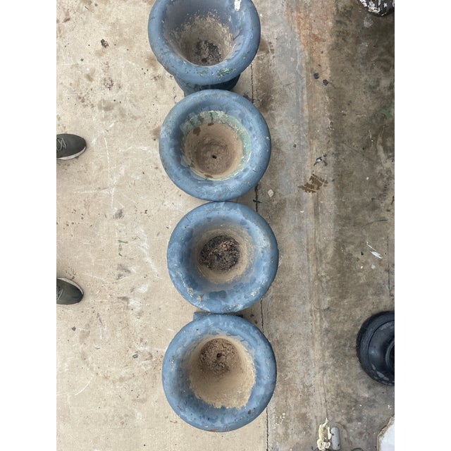 1940s 1940s Mid-Century Neoclassical Acanthus Leaf Cast Stone Pedestal Urns - Set of 4 For Sale - Image 5 of 7