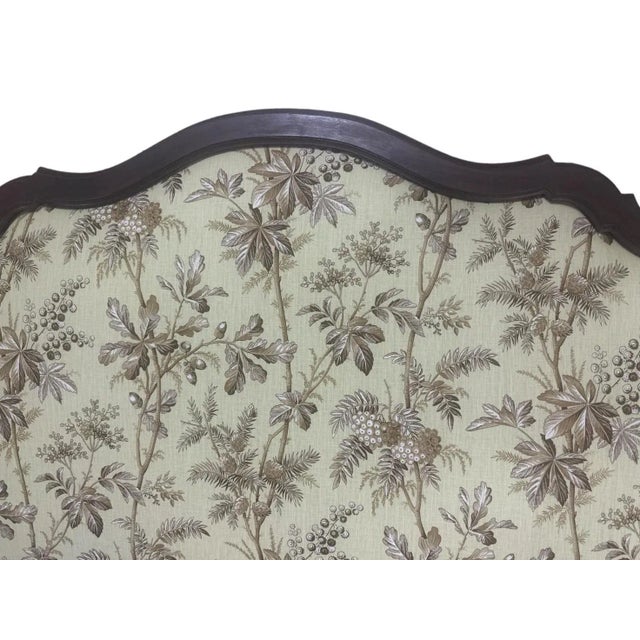 Chinoiserie New Schumacher Chinoiserie ‘Brantwood Vine’ Belgian Linen Upholstery on Antique 19th Century Walnut Headboard For Sale - Image 3 of 7