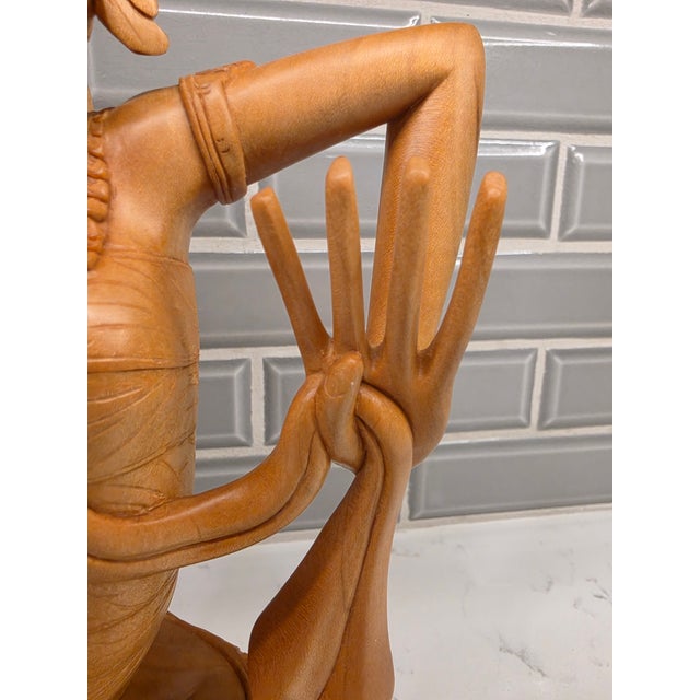 Vintage 1970s Balinese Modernist Legong Dancer – Signed Royal Masterwork by I a.a.g. Sutawijaya For Sale - Image 11 of 12