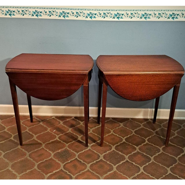 Transitional Mid 20th Century Pair of Hickory Chair Style Drop Leaf Side Tables With Fan Inlay and Brass Pulls For Sale - Image 3 of 12