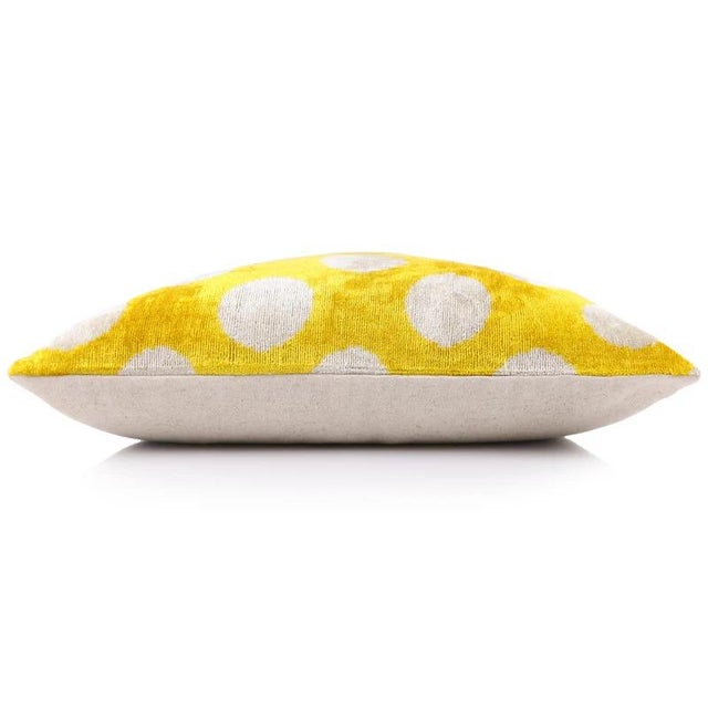 "Size: 16x24 inch lumbar pillow – perfect for layering on sofas, beds, or accent chairs Handwoven silk velvet with vibrant...