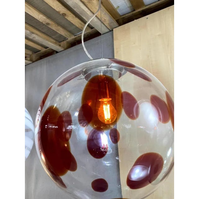 Early 21st Century Red Transparent Sphere Lamp in Murano Glass from Simoeng For Sale - Image 5 of 9