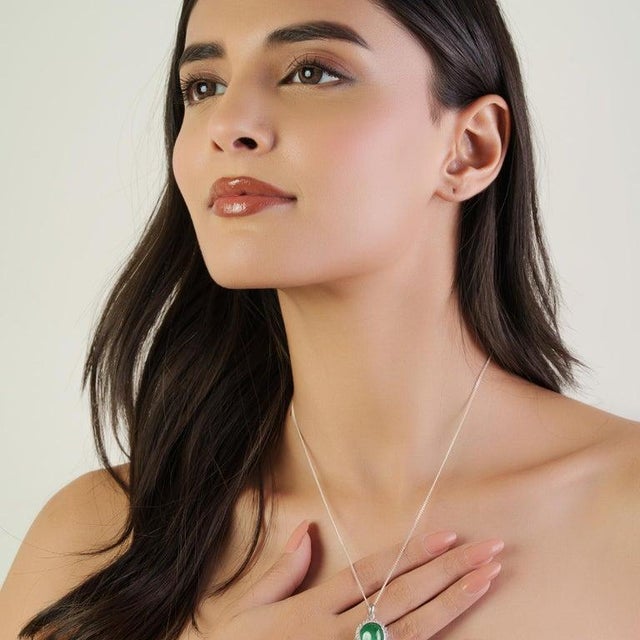 Metal Large 8.8 Ct Oval Emerald & Diamond Halo Pendant in 925 Sterling Silver- Elegant Fine Jewelry For Sale - Image 7 of 12