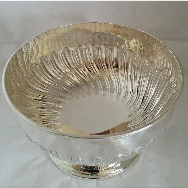Gold Sterling Silver Punch Bowl from Harrison Brothers, London, 1913 For Sale - Image 8 of 10