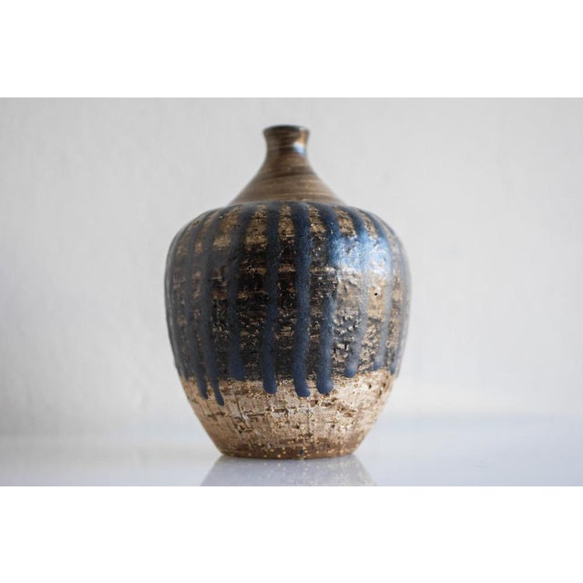 Mid-Century Scandinavian Modern Brutalist Art Design Art Pottery Vase by Mari Simmulson for Upsala Ekeby, Sweden, 1970s For Sale - Image 10 of 12