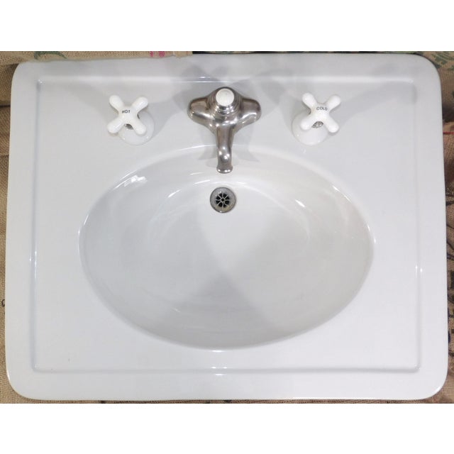 Trenton Pottery Company Antique 1919 Trenton Potteries Company Large Tepeco Vitreous China Pedestal Sink For Sale - Image 4 of 18