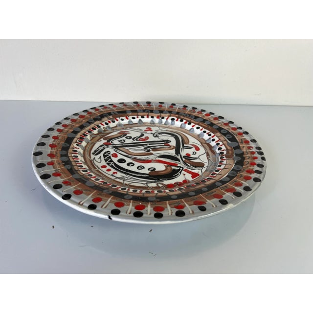 Vintage Juliette Hand Painted Abstract Design Decorative Ceramic Plate For Sale - Image 10 of 12