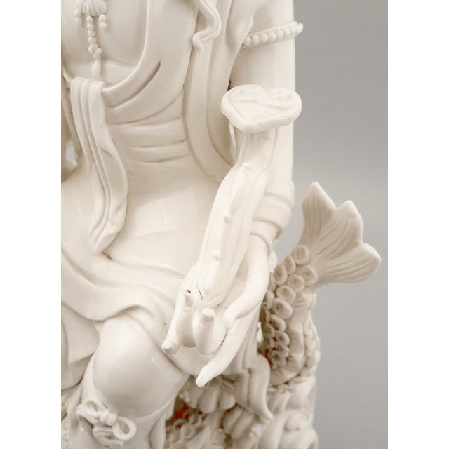 Chinese DeHua Porcelain Seated Kuan Yin on a Dragon Throne For Sale - Image 12 of 17